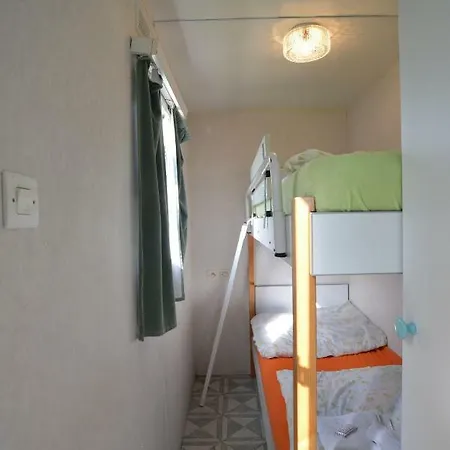 Mobilni Domy Кемпинг Zvole (Vysocina)